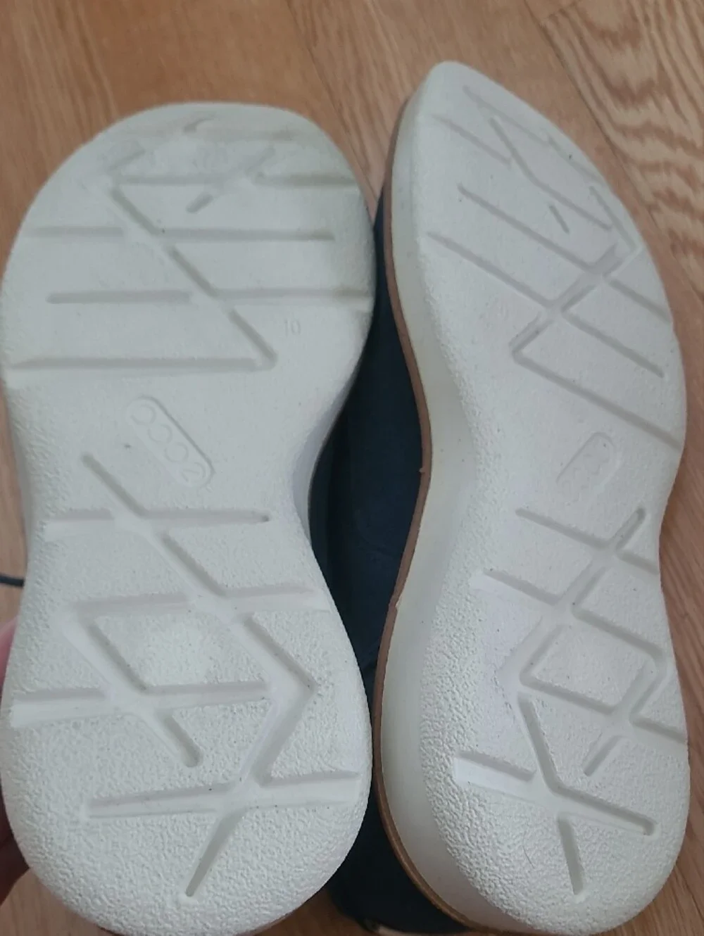 Ecco Navy Suede Aurora Shoes